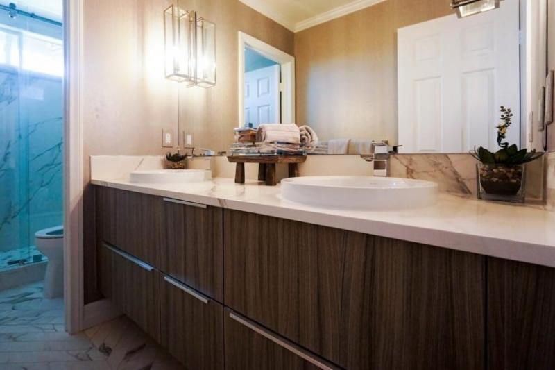 Name:  get discount bathroom vanities online.jpg
Views: 1239
Size:  43.2 KB